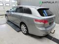 Kuva 3: Toyota Avensis (T27) 2.2 D-4D Farm 2009