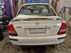 Mazda 323 1.5 16V sedan -00