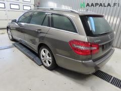 Mercedes-Benz E 212 200 CGI Farm