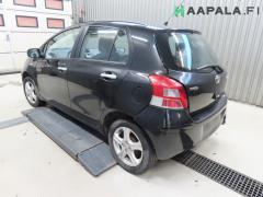 Toyota Yaris 1.3 VVT-i 5/HB