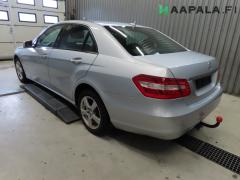 Mercedes-Benz E 212 220 CDi Sed