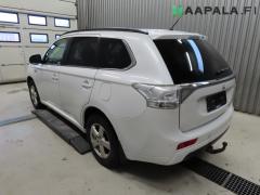 Mitsubishi Outlander III 2.0i Plug-in Hybrid 4WD