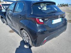 Toyota Yaris 1.5 Hybrid -24