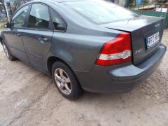 Volvo S40 1.8 -05 t.harmaa