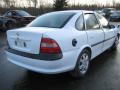 Kuva 3: Opel Vectra B 2.0i 16v sedan 100kw 1998