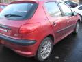 Kuva 3: Peugeot 206 1.6i 5D.HB 2001