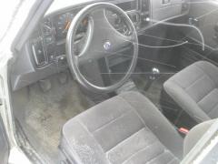 Saab 900