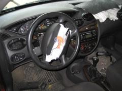 Ford Focus 1.6i 16v 74kw sedan ghia