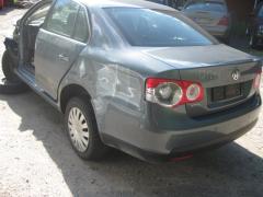 Volkswagen Jetta V 1.6 FSI