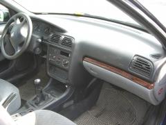 Peugeot 406