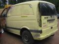 Kuva 3: Mercedes-Benz Vito 109 CDI lyhyt -04 2004