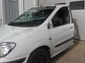 Kuva 3: Renault Scnic 1.6 16V 2000