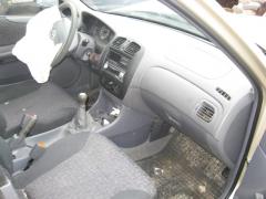 Mazda 323 1.5i 16V Sed