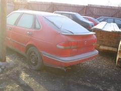 Saab 900
