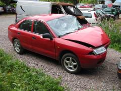 Mitsubishi Carisma 1.6i 16V 5/HB