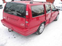 Volvo V70 2.4i 20V