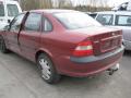 Kuva 3: Opel Vectra B 1.8i 16v eco sedan 1998