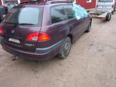 Toyota Avensis 2.0i 16V Farm