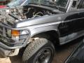 Kuva 3: Mitsubishi Pajero 3,0V6 aut. pitk -90 1990