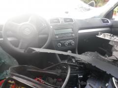 Volkswagen Golf VI