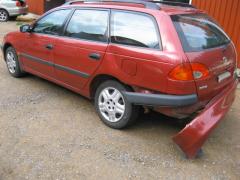 Toyota Avensis 1.6i 16V Farm