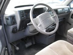 Chrysler Voyager 3.3 automaatti