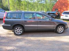 Volvo V70 II 2.4i