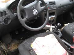 Volkswagen Bora 1.6 sri