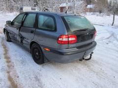 Volvo V40 1.6i 16V