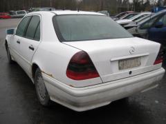 Mercedes-Benz C 180 220d