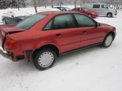 Audi A4 (8D) 1.8i 20V Sed