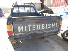 Mitsubishi L200 2,5D 4X4 -91
