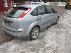 Ford Focus II 1.6i 16V 5/HB