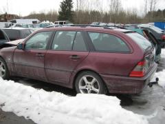 Mercedes-Benz C 180 farkku 2.0
