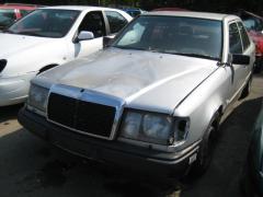 Mercedes-Benz 124 3.0D sedan