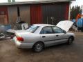 Kuva 4: Mitsubishi 4D CARISMA 1.6 GL 1998