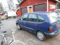 Kuva 4: Renault Mgane Scenic  2,0i -98  1998