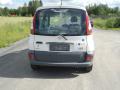 Kuva 4: Toyota Yaris Verso 1.3 -05 2005