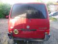 Kuva 4: Volkswagen Caravelle 2,4D 4x4 Syncro lyhyt- 93 1993