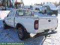 Kuva 4: Nissan king cab, navara 98-05 2000