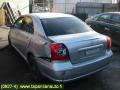 Kuva 4: Toyota avensis 03->> 2005