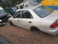 Kuva 4: Mazda 323 1,5 sedan -97  1997