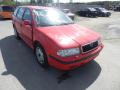 Kuva 4: Skoda Octavia 1.6 farm. -00 2000