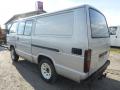 Kuva 4: Toyota Hiace 2.4 D 4x4 -87 1987