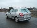 Kuva 4: Nissan Almera 1.8 HB 5-ov. -01 2001