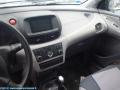 Kuva 4: Nissan Almera Tino 1.8i MT5 -03 2003