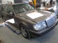 Kuva 4: Mercedes-Benz 300D (w124) farmari -92 1992