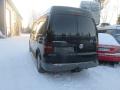 Kuva 4: Volkswagen Caravelle 2,5TDI aut. -05  2005