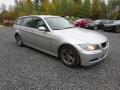 Kuva 4: BMW 3-sarja E91 320d 2007