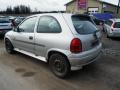 Kuva 4: Opel Corsa B 1.6 16V 3-ov. -00 2000